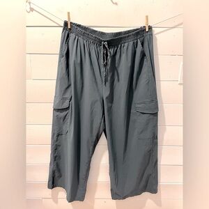 💚 Bloomchic Dark Green Cargo Pants – Size US 22/24 •